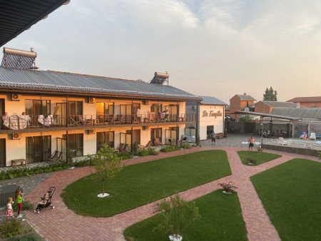 Отель "Sunrise Hotel"